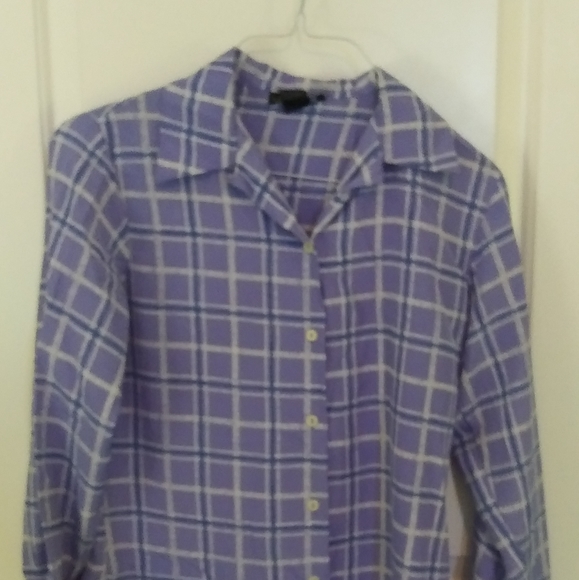 Halston purple button down top - Picture 1 of 3